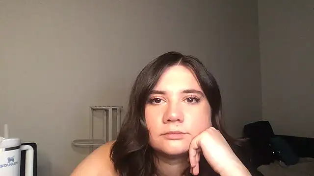 kylienotjenner online show from 16, 3, 2025