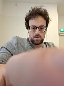 Snapshot of littlehairyman chatting on 3, 3, 2025 littlehairyman online show from 3, 3, 2025