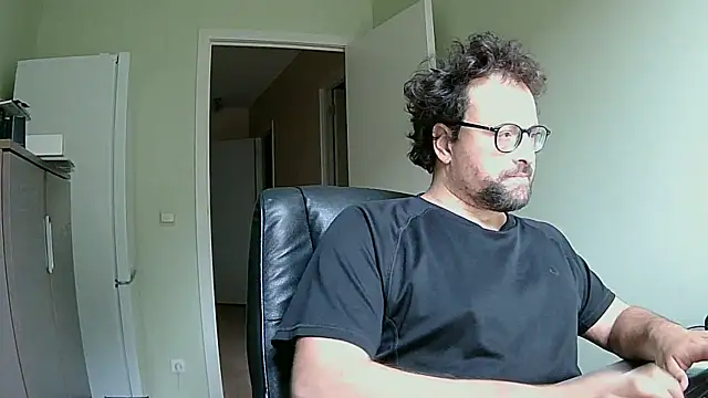 Snapshot of littlehairyman chatting on 30, 9, 2025 littlehairyman online show from 30, 9, 2025