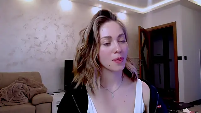 Eroticgiftxxx online show from 6, 3, 2025