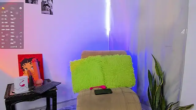 Snapshot of GABBYMORGAN chatting on 21, 3, 2025 GABBYMORGAN online show from 21, 3, 2025