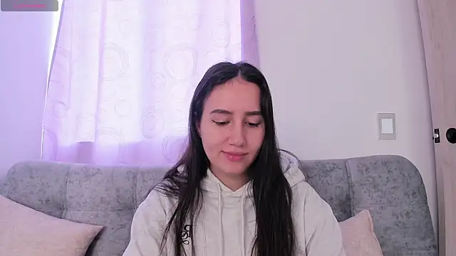 Snapshot of Jullya_x chatting on 1, 12, 2025 Jullya x online show from 1, 12, 2025