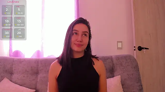 Snapshot of Jullya_x chatting on 18, 12, 2025 Jullya x online show from 18, 12, 2025