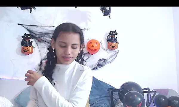 Snapshot of Corey_Bless chatting on 4, 11, 2025 Corey Bless online show from 4, 11, 2025