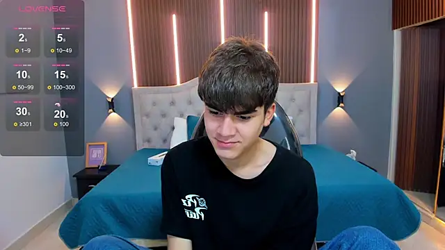 Tommy18   online show from 23, 9, 2025