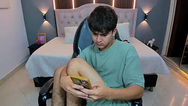 Tommy18   online show from 13, 1, 2026