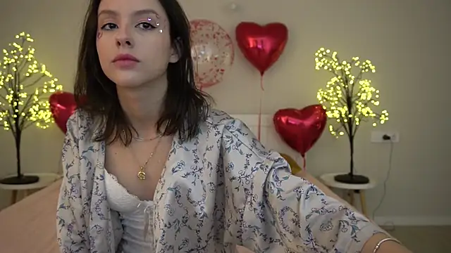 Snapshot of AnnaElys chatting on 13, 2, 2025 AnnaElys online show from 13, 2, 2025