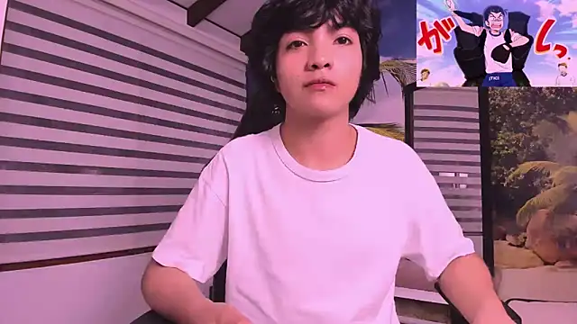 AllanYong18 online show from 25, 2, 2025