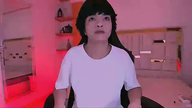 AllanYong18 online show from 9, 3, 2025