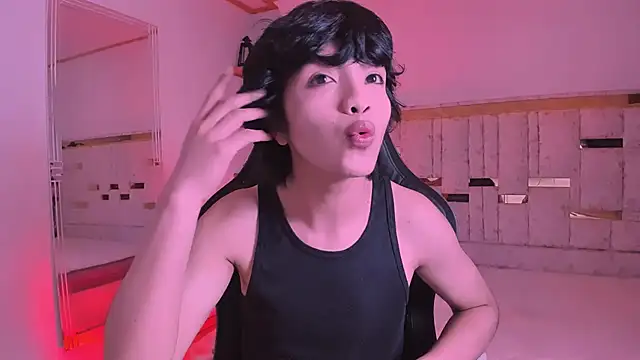 AllanYong18 online show from 17, 3, 2025