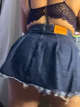 Snapshot of karla_hotgirl chatting on 22, 3, 2025 karla hotgirl online show from 22, 3, 2025