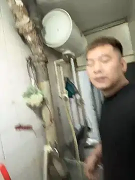 zxb757369 online show from 3, 2, 2025