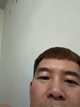 zxb757369 online show from 10, 2, 2025