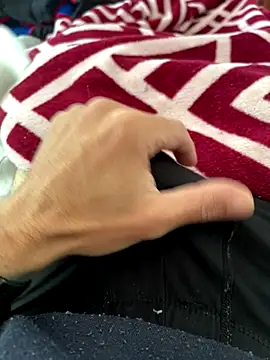 Snapshot of BCFZD chatting on 25, 11, 2025 BCFZD online show from 25, 11, 2025