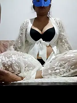 Queen princes online show from 2, 3, 2025