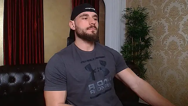 Snapshot of AdamJamesonn chatting on 10, 3, 2025 AdamJamesonn online show from 10, 3, 2025