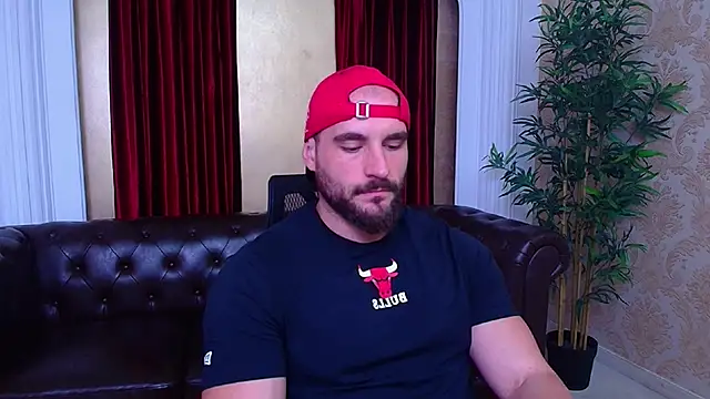 Snapshot of AdamJamesonn chatting on 16, 9, 2025 AdamJamesonn online show from 16, 9, 2025