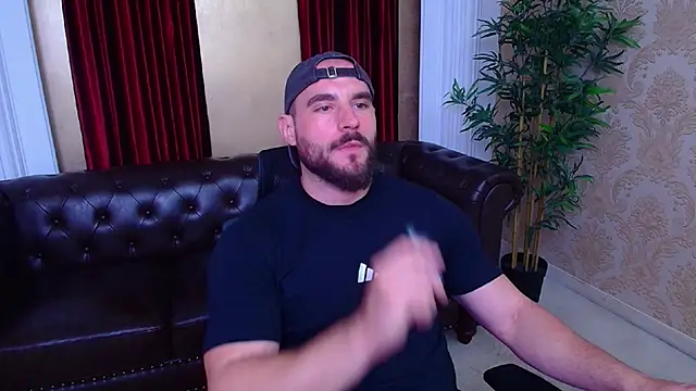 Snapshot of AdamJamesonn chatting on 23, 9, 2025 AdamJamesonn online show from 23, 9, 2025