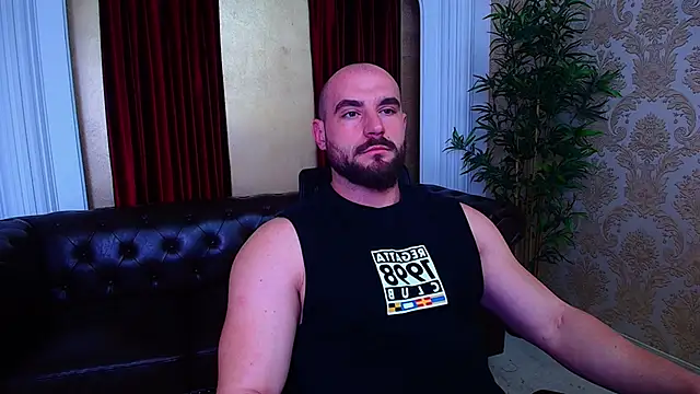 Snapshot of AdamJamesonn chatting on 16, 10, 2025 AdamJamesonn online show from 16, 10, 2025