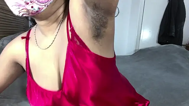 Snapshot of ArathyNambyarMallu chatting on 3, 12, 2025 ArathyNambyarMallu online show from 3, 12, 2025