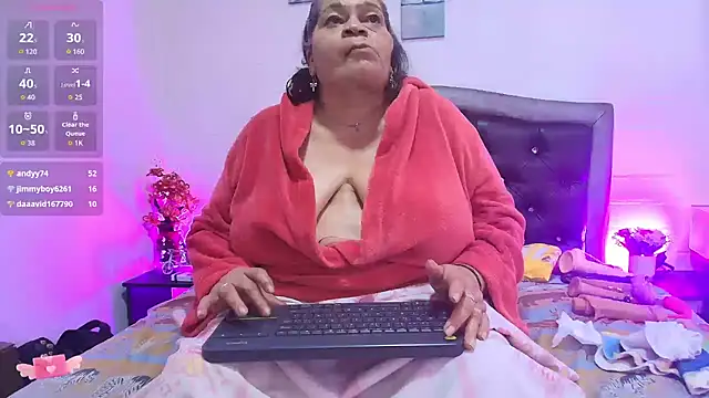 Snapshot of VickyBoobss chatting on 16, 7, 2026 VickyBoobss online show from 16, 7, 2026
