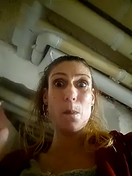 Snapshot of Dessousgirl8787 chatting on 16, 1, 2025 Dessousgirl8787 online show from 16, 1, 2025