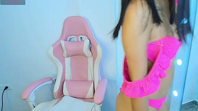 Snapshot of sweet_dania_ chatting on 2, 3, 2025 sweet dania online show from 2, 3, 2025