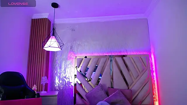 NyxAndria 1 online show from 7, 2, 2026