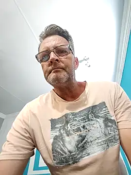 Snapshot of itsmeyes69 chatting on 28, 1, 2025 itsmeyes69 online show from 28, 1, 2025