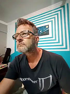 Snapshot of itsmeyes69 chatting on 4, 2, 2025 itsmeyes69 online show from 4, 2, 2025