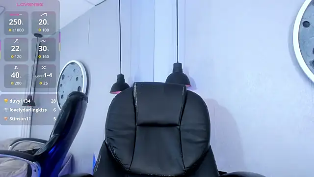 Snapshot of Sara_conde chatting on 30, 10, 2025 Sara conde online show from 30, 10, 2025