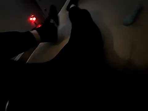 Snapshot of Rzemtsefg chatting on 7, 10, 2025 Rzemtsefg online show from 7, 10, 2025