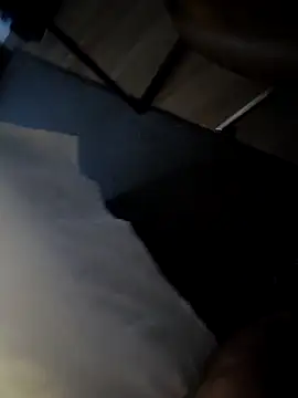 Snapshot of Rzemtsefg chatting on 22, 10, 2025 Rzemtsefg online show from 22, 10, 2025