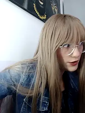 Snapshot of SussanHottye1_ chatting on 21, 1, 2025 SussanHottye1 online show from 21, 1, 2025