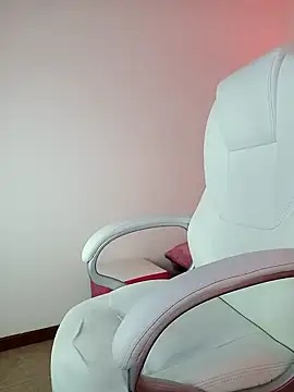 Snapshot of SussanHottye1_ chatting on 27, 1, 2025 SussanHottye1 online show from 27, 1, 2025