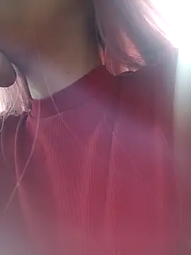 Snapshot of SussanHottye1_ chatting on 19, 2, 2025 SussanHottye1 online show from 19, 2, 2025