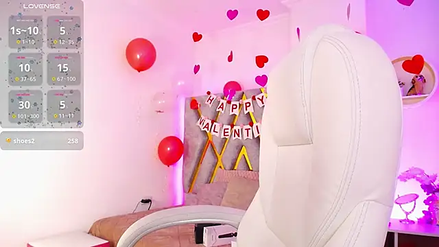 Snapshot of SussanHottye1_ chatting on 21, 2, 2025 SussanHottye1 online show from 21, 2, 2025