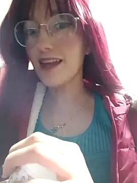 Snapshot of SussanHottye1_ chatting on 13, 3, 2025 SussanHottye1 online show from 13, 3, 2025