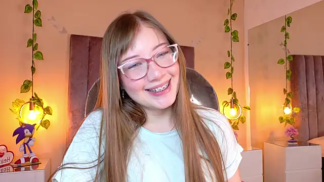 Snapshot of Dahlia_Rousse chatting on 12, 7, 2026 Dahlia Rousse online show from 12, 7, 2026