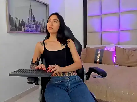 Snapshot of MeganPresleyy chatting on 13, 5, 2026 MeganPresleyy online show from 13, 5, 2026
