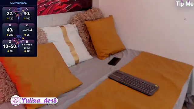 Snapshot of Luxury_Woman chatting on 18, 3, 2025 Luxury Woman online show from 18, 3, 2025