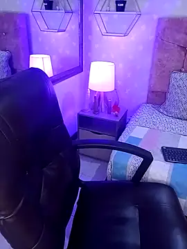 Elise-Leyton online show from 14, 2, 2025