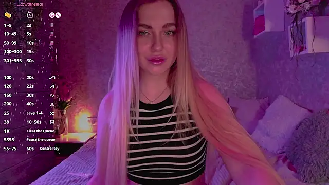 Mika Rayy online show from 6, 3, 2025