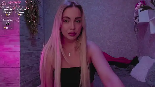 Mika Rayy online show from 10, 9, 2025