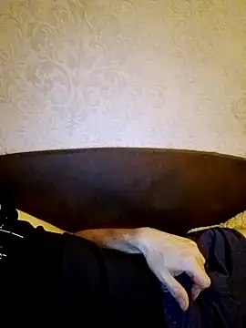 Snapshot of Lukas2204 chatting on 10, 11, 2025 Lukas2204 online show from 10, 11, 2025