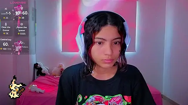 Lovelyamyy online show from 22, 12, 2025