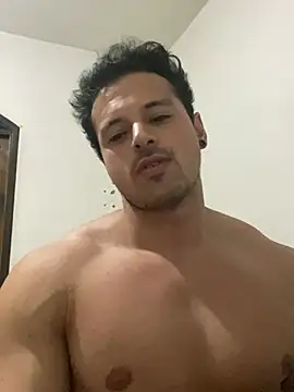 Snapshot of Lucasfit24 chatting on 24, 1, 2025 Lucasfit24 online show from 24, 1, 2025