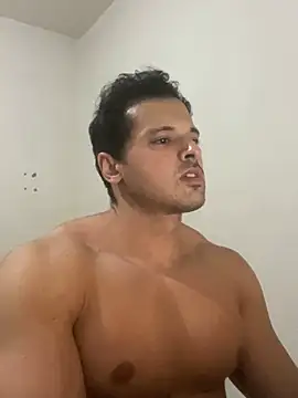 Snapshot of Lucasfit24 chatting on 4, 2, 2025 Lucasfit24 online show from 4, 2, 2025