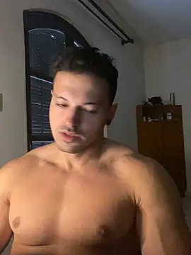 Snapshot of Lucasfit24 chatting on 5, 3, 2025 Lucasfit24 online show from 5, 3, 2025