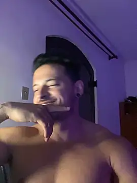 Snapshot of Lucasfit24 chatting on 7, 3, 2025 Lucasfit24 online show from 7, 3, 2025